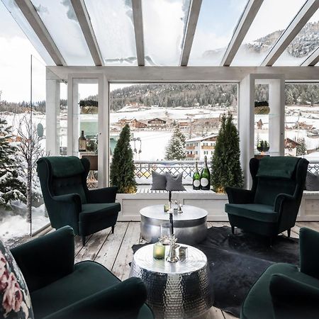 Hotel Acadia - Adults Mountain Home เซลวาดีวัลการ์เดนา ภายนอก รูปภาพ